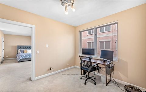Tiny photo for 1430 N La Salle Drive #F1, Chicago, IL 60610 (MLS # 12499354)