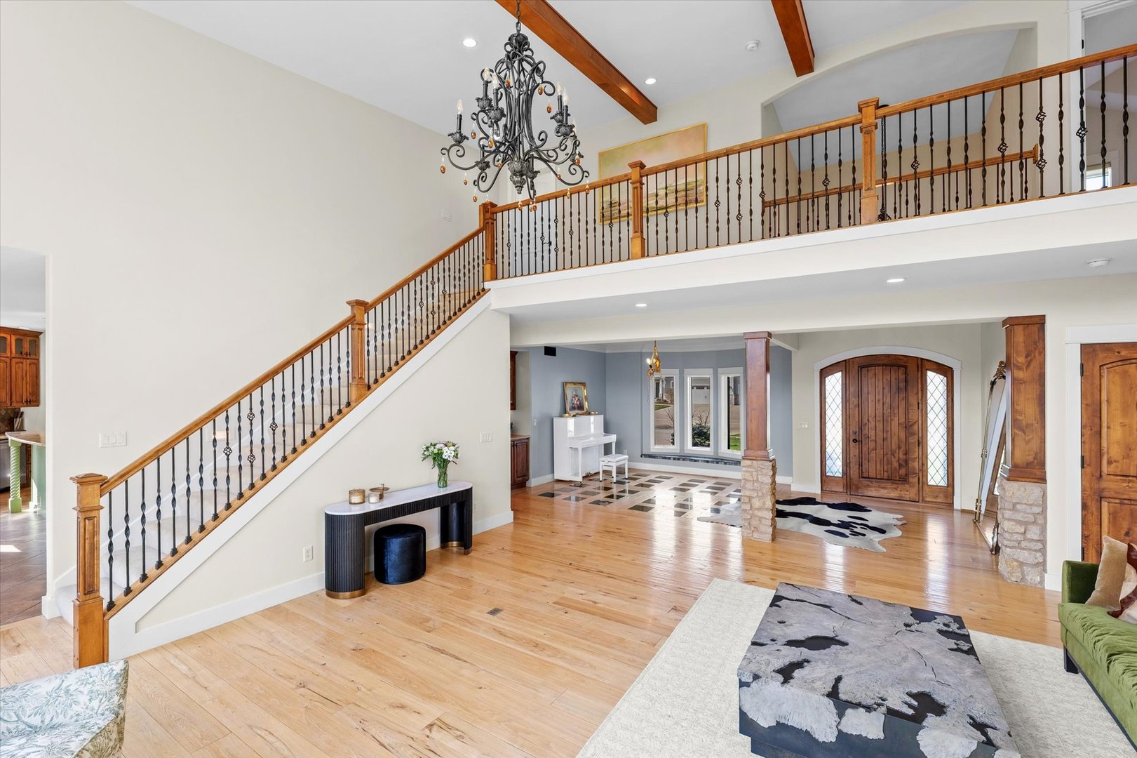 Mahomet, Illinois, 61853, United States, 5 Bedrooms Bedrooms, ,5 BathroomsBathrooms,Residential,Active,2033419