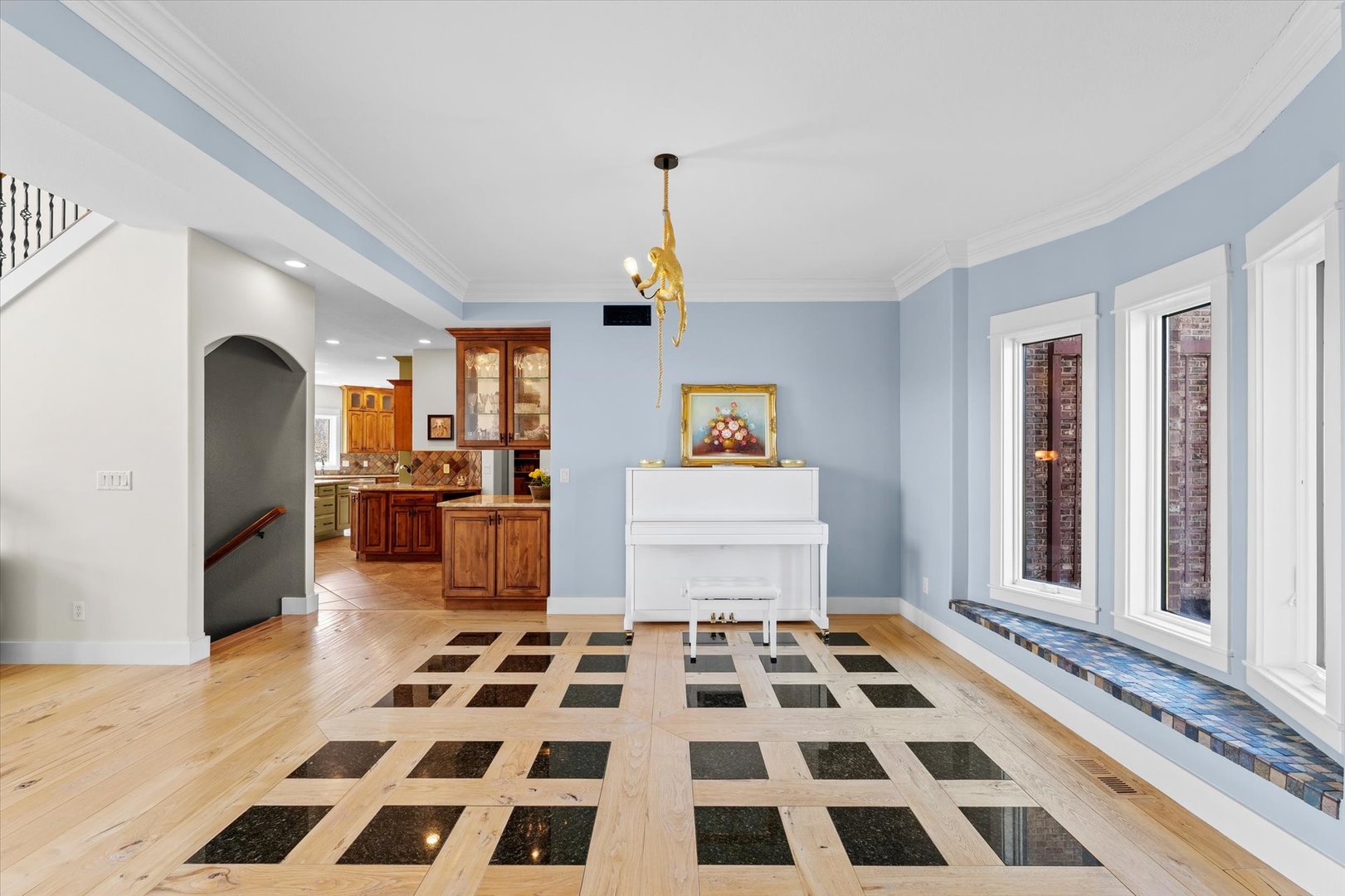 Mahomet, Illinois, 61853, United States, 5 Bedrooms Bedrooms, ,5 BathroomsBathrooms,Residential,Active,2033419