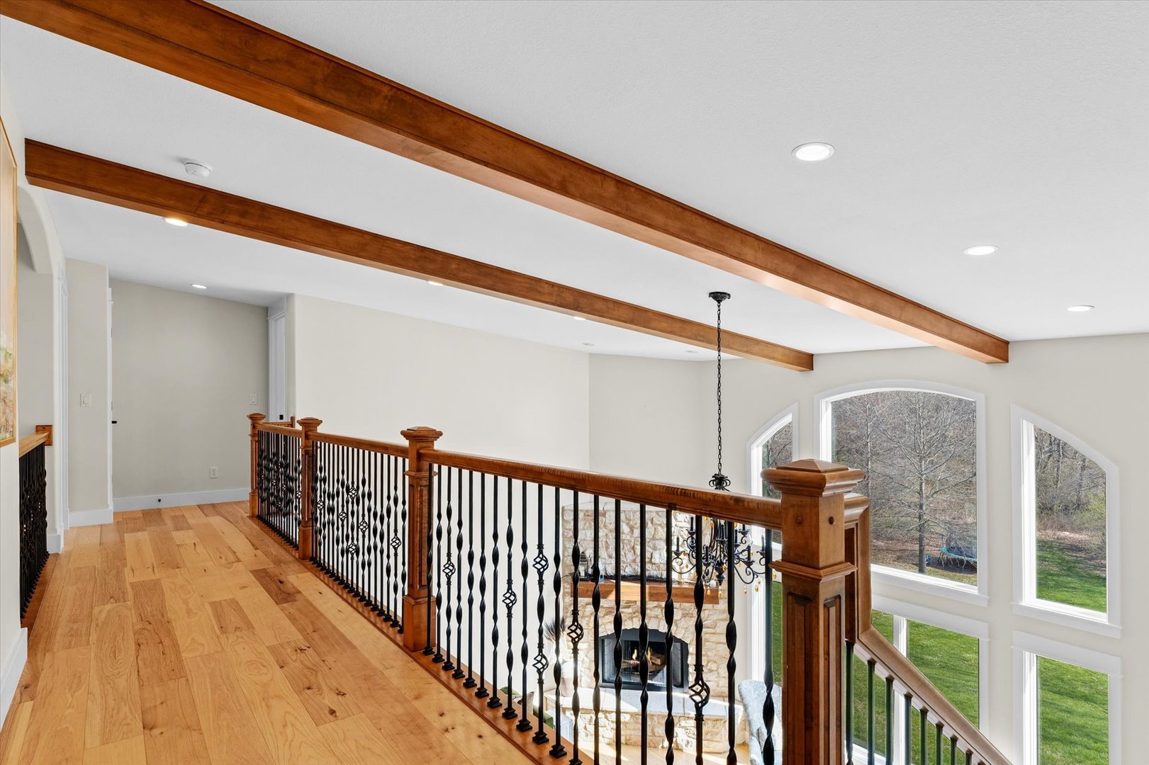 Mahomet, Illinois, 61853, United States, 5 Bedrooms Bedrooms, ,5 BathroomsBathrooms,Residential,Active,2033419