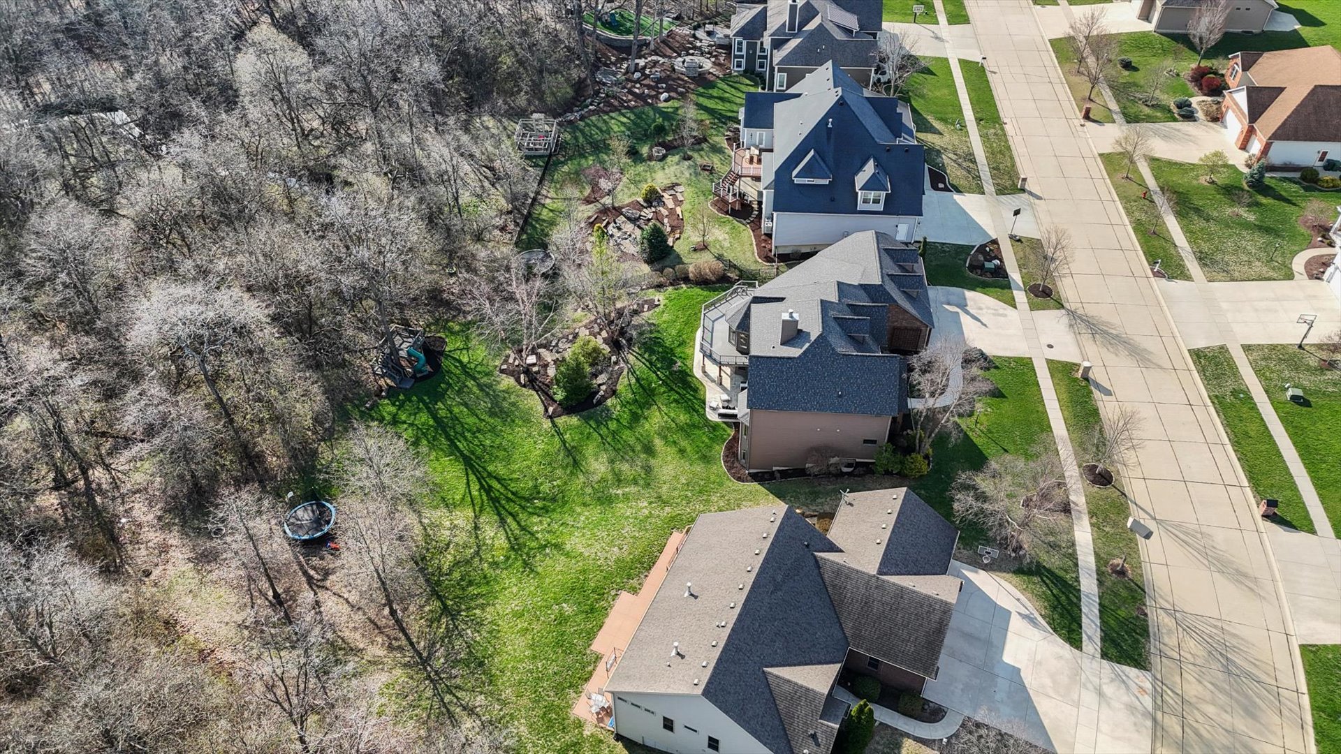 Mahomet, Illinois, 61853, United States, 5 Bedrooms Bedrooms, ,5 BathroomsBathrooms,Residential,Active,2033419