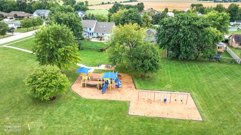 Tiny photo for 1701 Grand Prairie Drive, New Lenox, IL 60451 (MLS # 12486461)