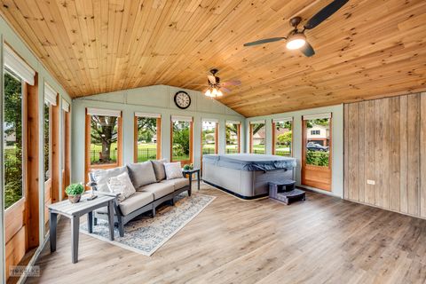 Tiny photo for 1701 Grand Prairie Drive, New Lenox, IL 60451 (MLS # 12486461)