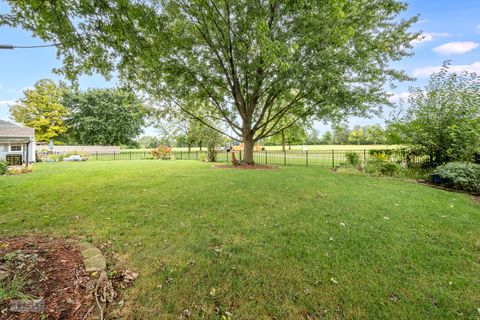 Tiny photo for 1701 Grand Prairie Drive, New Lenox, IL 60451 (MLS # 12486461)