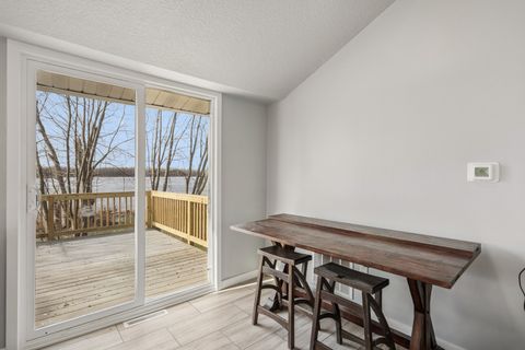 Tiny photo for 3664 Dismore Road, Muscatine, IA 52761 (MLS # 12614728)