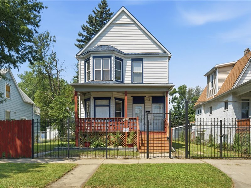 Photo 1 of 49 — 11754 S WALLACE Street, Chicago, IL 60628