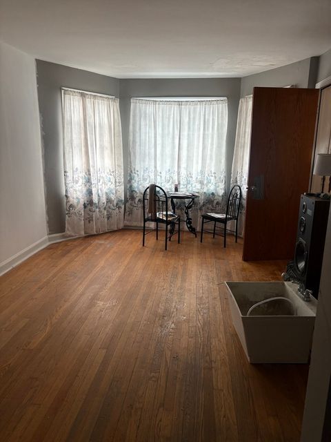 Tiny photo for 3451 N Kedzie Avenue, Chicago, IL 60618 (MLS # 12572906)