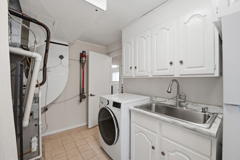 Tiny photo for 5 S Waterman Avenue, Arlington Heights, IL 60004 (MLS # 12679461)