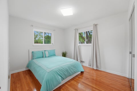 Tiny photo for 5 S Waterman Avenue, Arlington Heights, IL 60004 (MLS # 12679461)