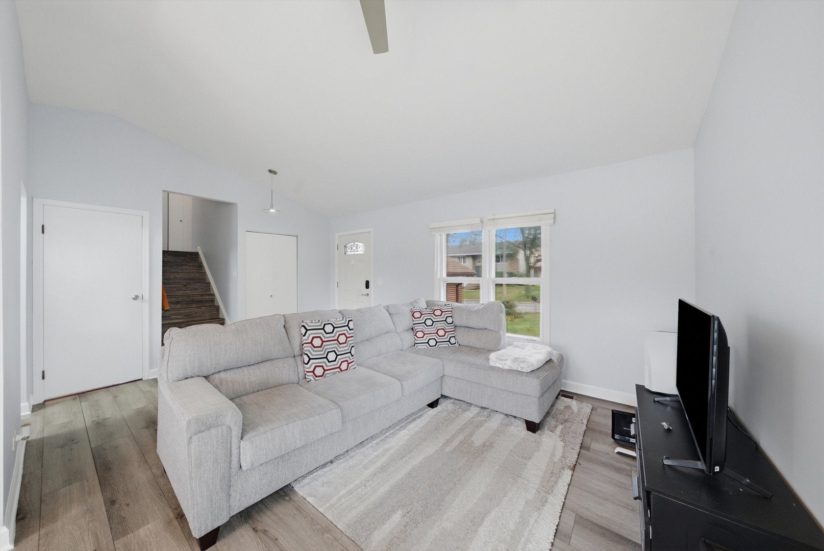 1114 Buttonwood Drive