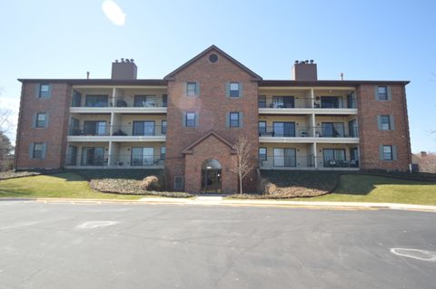 Photo of 631 Hapsfield Lane #106, Buffalo Grove, IL 60089 (MLS # 12599632)