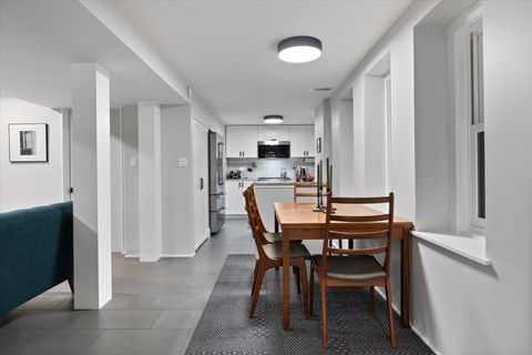 Tiny photo for 159 W Burton Place #G, Chicago, IL 60610 (MLS # 12534623)