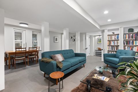 Tiny photo for 159 W Burton Place #G, Chicago, IL 60610 (MLS # 12534623)