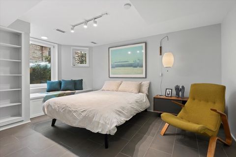 Tiny photo for 159 W Burton Place #G, Chicago, IL 60610 (MLS # 12534623)