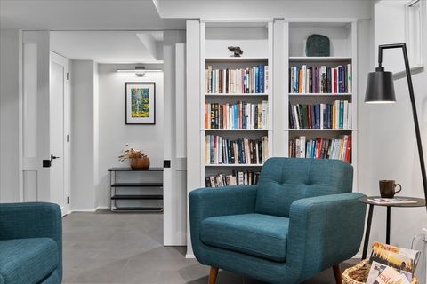 Tiny photo for 159 W Burton Place #G, Chicago, IL 60610 (MLS # 12534623)