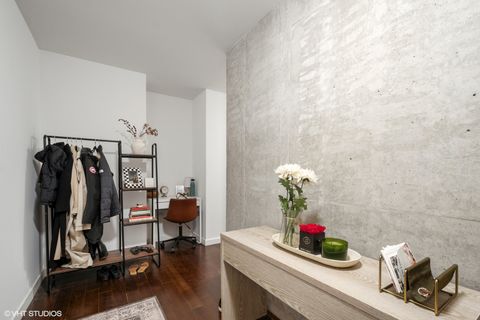 Tiny photo for 235 W VAN BUREN Street #3419, Chicago, IL 60607 (MLS # 12386248)