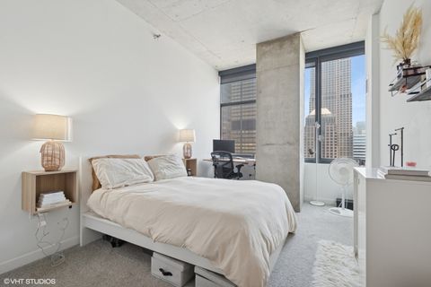 Tiny photo for 235 W VAN BUREN Street #3419, Chicago, IL 60607 (MLS # 12386248)
