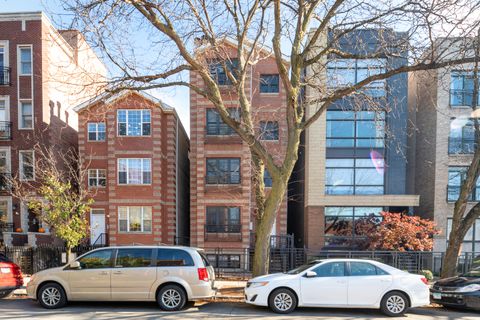 3325 N Sheffield Avenue Chicago IL 60657