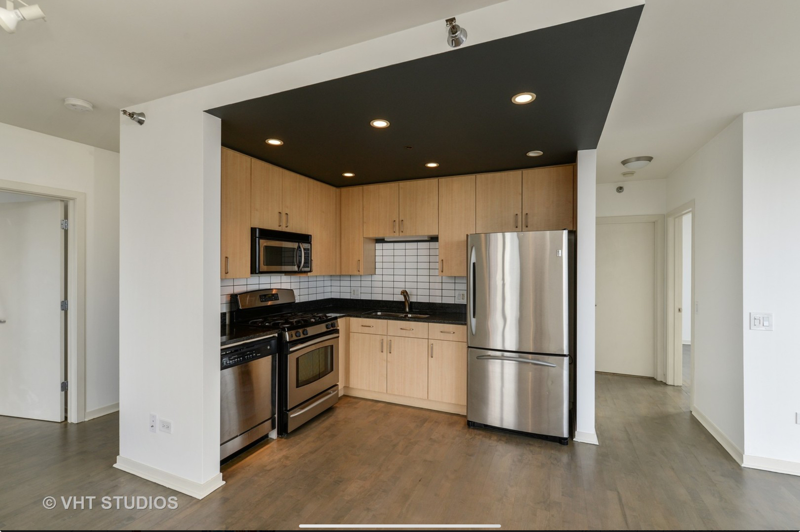 200 W Grand Avenue 1904
