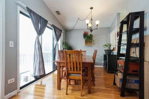 Tiny photo for 1355 Laguna Court #B, Hanover Park, IL 60133 (MLS # 12523403)