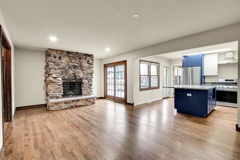 Tiny photo for 1040 E Grissom Drive, Palatine, IL 60074 (MLS # 12577138)