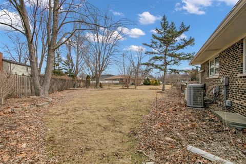 Tiny photo for 1040 E Grissom Drive, Palatine, IL 60074 (MLS # 12577138)