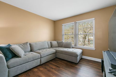 Tiny photo for Crystal Lake, IL 60014 (MLS # 12604189)