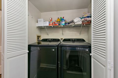 Tiny photo for Crystal Lake, IL 60014 (MLS # 12604189)