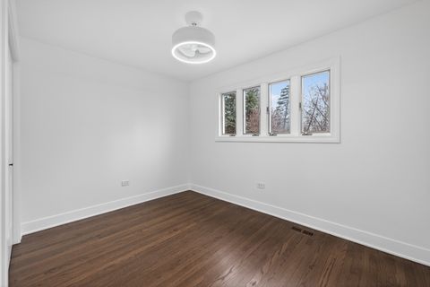 Tiny photo for 241 E Schick Road, Bloomingdale, IL 60108 (MLS # 12597096)