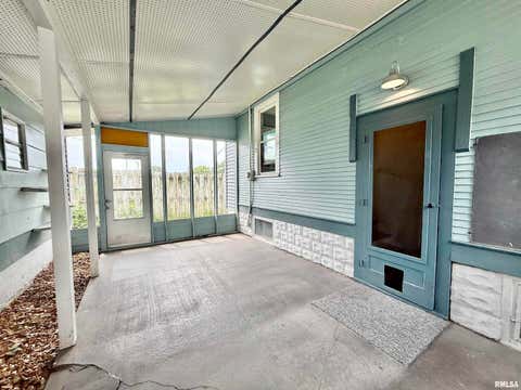 Tiny photo for 4529 11TH Street, Rock Island, IL 61201 (MLS # 12549876)