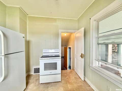 Tiny photo for 4529 11TH Street, Rock Island, IL 61201 (MLS # 12549876)
