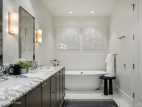 Tiny photo for 21 N May Street #305, Chicago, IL 60607 (MLS # 12487435)