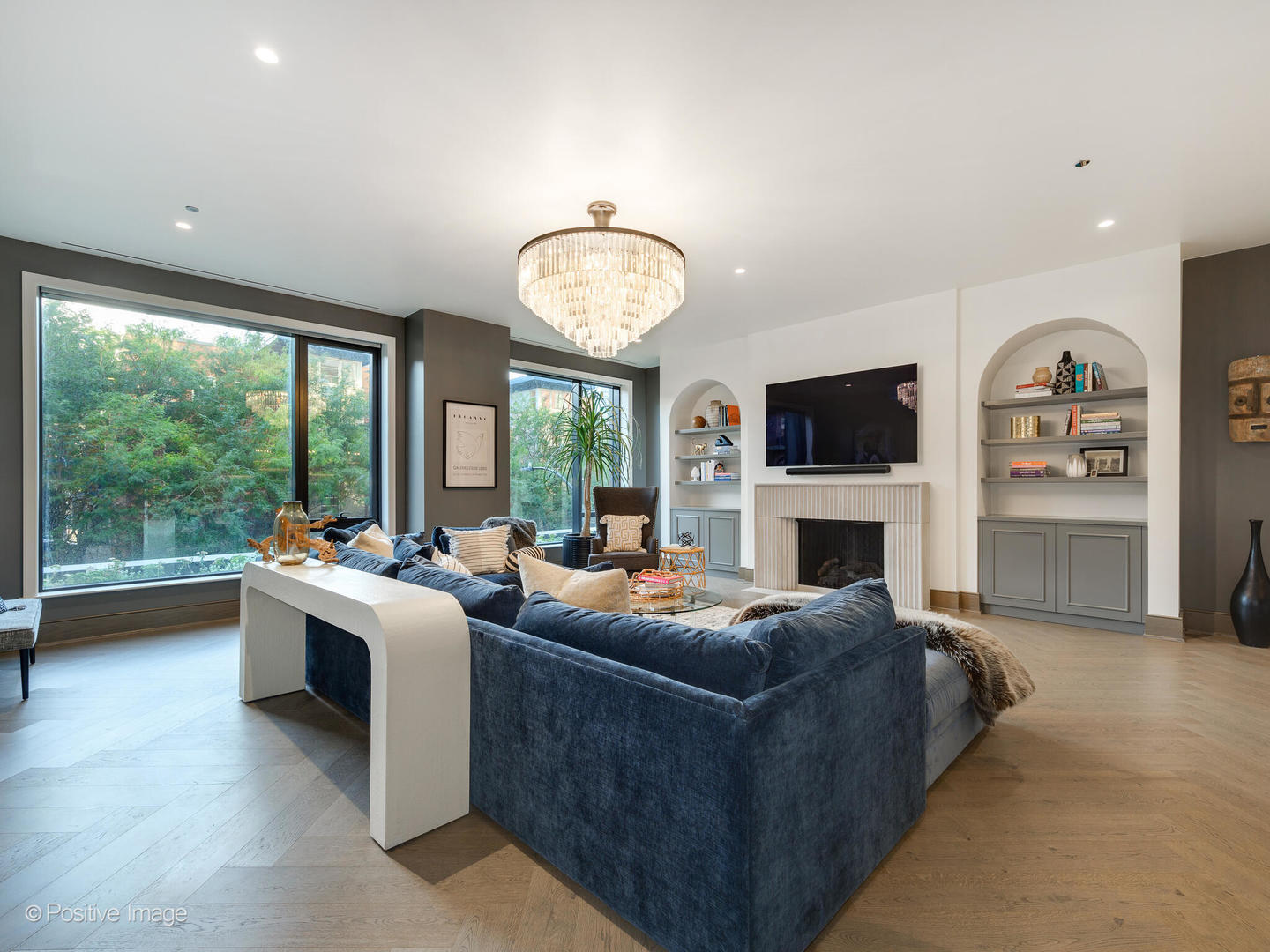 21 N May Street 305
