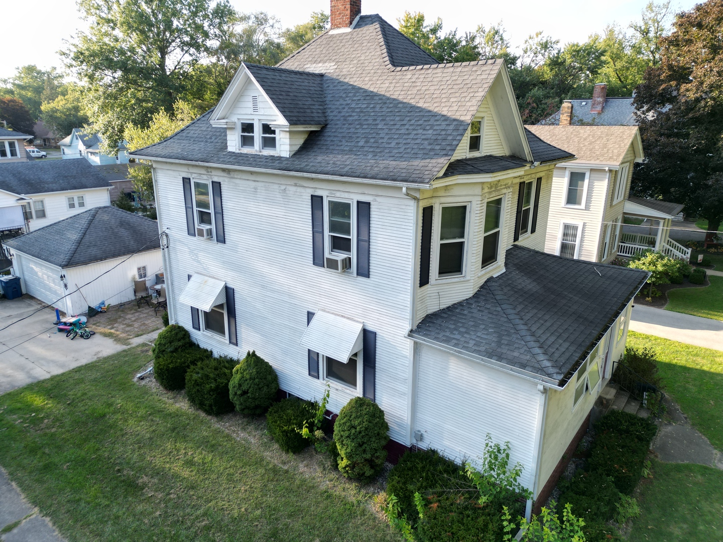 533 S 4th Street