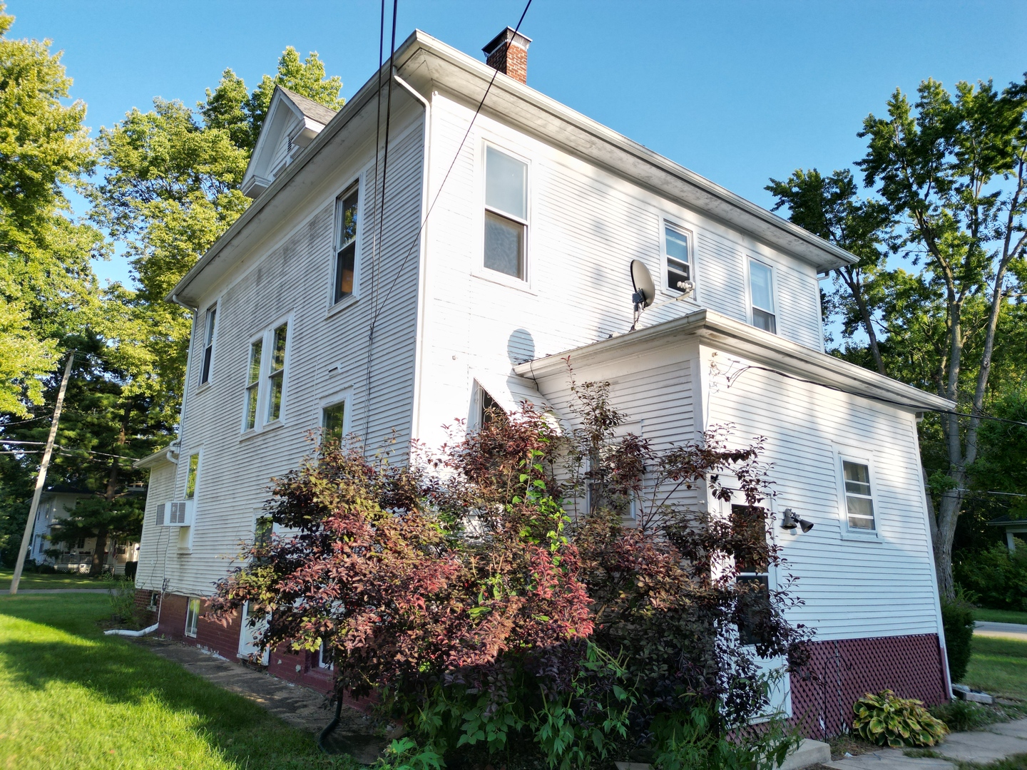 533 S 4th Street