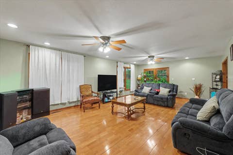 Tiny photo for 402 HOLLY RIDGE Court, St. Joseph, IL 61873 (MLS # 12676794)