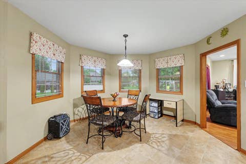 Tiny photo for 402 HOLLY RIDGE Court, St. Joseph, IL 61873 (MLS # 12676794)