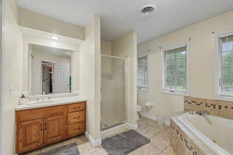 Tiny photo for 402 HOLLY RIDGE Court, St. Joseph, IL 61873 (MLS # 12676794)