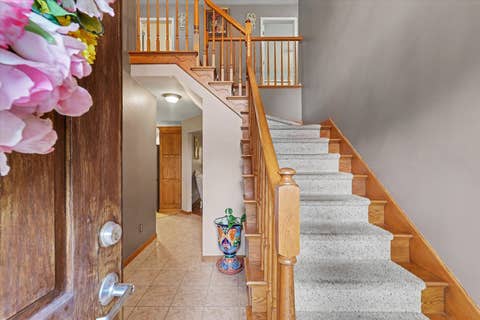 Tiny photo for 402 HOLLY RIDGE Court, St. Joseph, IL 61873 (MLS # 12676794)