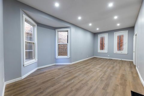 Tiny photo for 5527 S loomis Boulevard, Chicago, IL 60636 (MLS # 12555441)