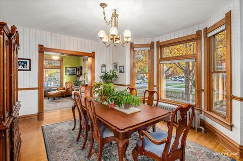 Tiny photo for 4214 Deyo Avenue, Brookfield, IL 60513 (MLS # 12542376)