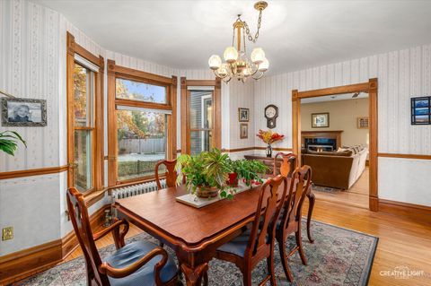 Tiny photo for 4214 Deyo Avenue, Brookfield, IL 60513 (MLS # 12542376)