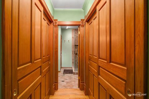 Tiny photo for 4214 Deyo Avenue, Brookfield, IL 60513 (MLS # 12542376)