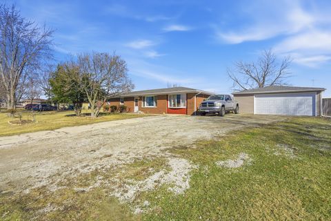 Photo of 2225 Loganberry Street, Joliet, IL 60433 (MLS # 12571575)