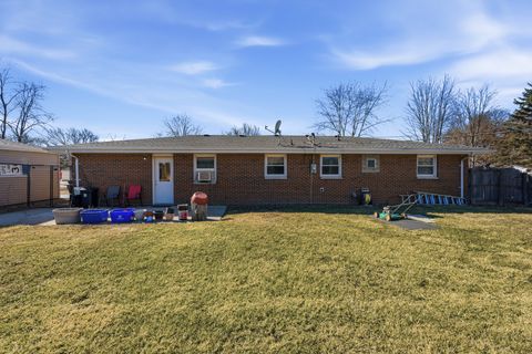 Tiny photo for 2225 Loganberry Street, Joliet, IL 60433 (MLS # 12571575)
