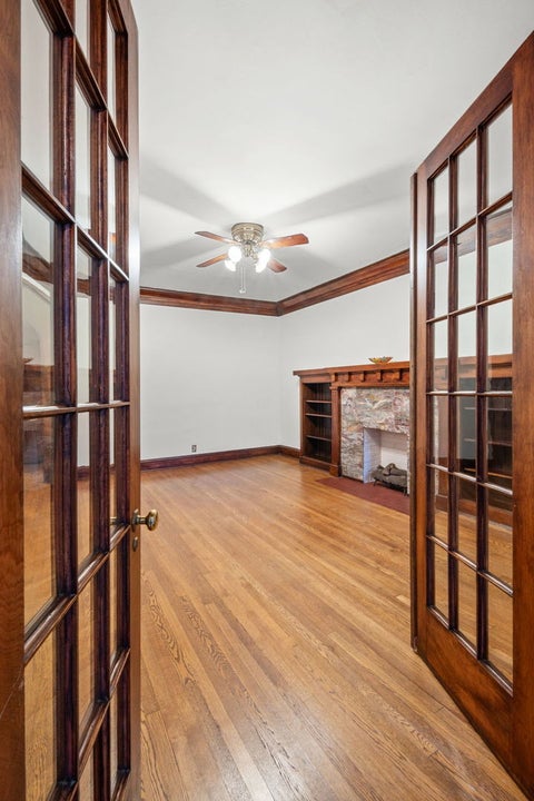Tiny photo for 5433 S Greenwood Avenue #2, Chicago, IL 60615 (MLS # 12730382)