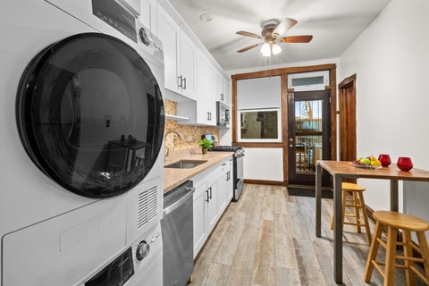 Tiny photo for 5433 S Greenwood Avenue #2, Chicago, IL 60615 (MLS # 12730382)