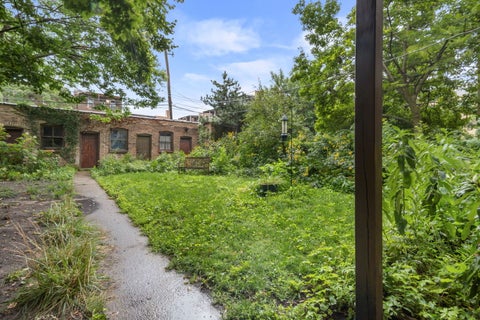 Tiny photo for 5433 S Greenwood Avenue #2, Chicago, IL 60615 (MLS # 12730382)