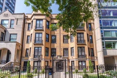 2718 N Hampden Court 103 Chicago IL 60614