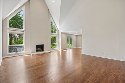 Tiny photo for 985 Coventry Lane, Highland Park, IL 60035 (MLS # 12692376)